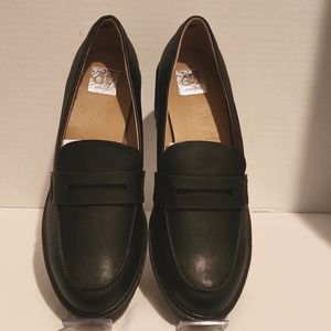 BRAND NEW/WOMEN'S LOAFERS